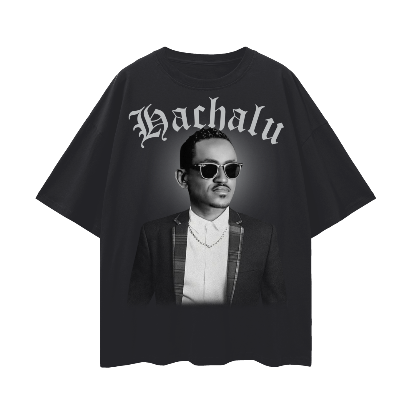 Hachalu Classic Black & White T-shirt
